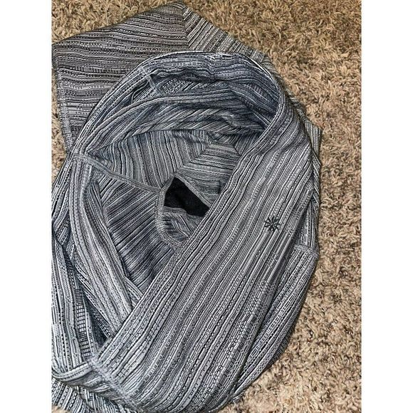Athleta Exercise Brand Gray & White Striped Leggings Yoga Tights women’s Medium - Picture 8 of 12